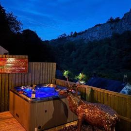 Cliff View Cottage Matlock Bath, hotel di Matlock