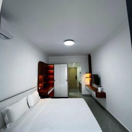 NIGHT MARKET HOTEl