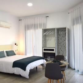 Zurbaran 25 Suites, hotel v destinaci Badajoz