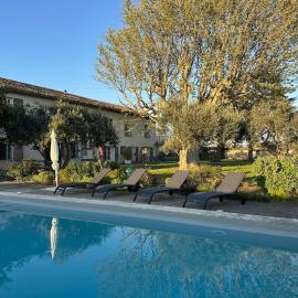 Mas du petit duc Mas provençal, piscine, 100 m2, 6 personnes