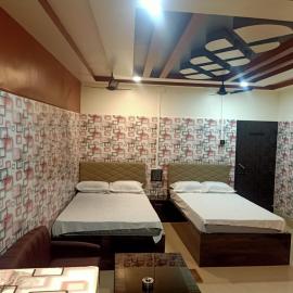 Paribartan Hotel & Lodge, hotel u gradu Khejuria Ghāt