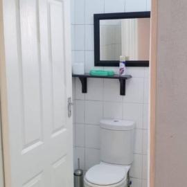 Alexandra Bed Breakfast Room 7