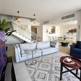 luxury 3BR Waterfront villa in Aqaba, Ayla Oasis, hotel i Aqaba