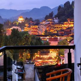 Yuanxi Lou Beautiful Stay -Furong Town Scenic Area Branch
