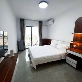 City and River Hotel