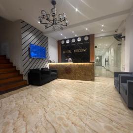 Hotel Holiday