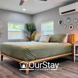 Largo Palms Suite by Indian Rocks Beach