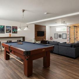 Ski 5 min - Kid Game Room - HotTub