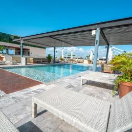Ocean View 2BR Condo - Singular Joy 204, Hotel in Playa del Carmen