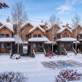 Kicking Horse Palomino 7-302, hotel a Granby