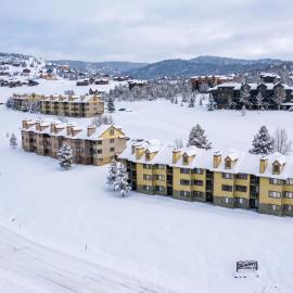 Summit Unit 4106