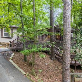 Rocky Creek Cabin Hot Tub, Pool Table & More