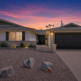 Sunstone Tempe Oasis Retreat