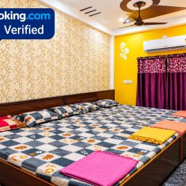 Maa janki guest house"5 min walking distance from ram mandir ", khách sạn ở Ayodhya