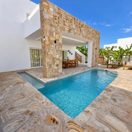Villa Maria Theresa ZanzibarHouses - Private Pool, Hotel in Kiwengwa
