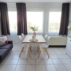 Ferienwohnung Meeresbrise am Südstrand auf Fehmarn, Hotel in Fehmarn
