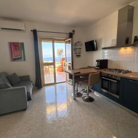 18P Casa Henricson Penthouse Sea View