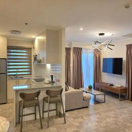 La Grande Residence 1BR Corner unit Phase 2-710