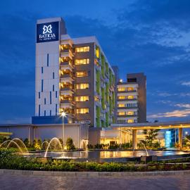 BATIQA Hotel & Apartments Karawang: Karawang şehrinde bir otel
