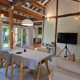 Hanok Villa Okcheon Landscape, hotel a Suncheon