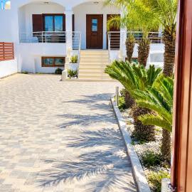KIDONIA luxury villa