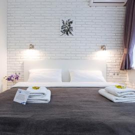Smart Hotel Rooms near metro 24/7