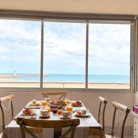 Appartement lumineux en front de mer