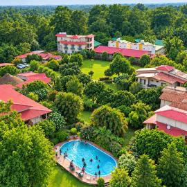 Sunday Alaya Resort by CheckIn, Jim Corbett, Hotel in Belparāo