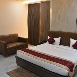 hotel sushila