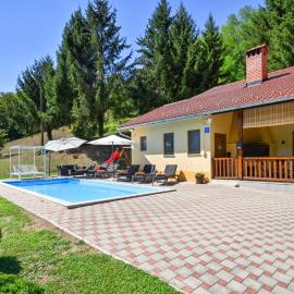 Villa Lasovic by Villas Guide