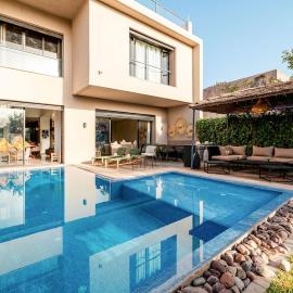 Entire Modern Villa I Pool I Rooftop Terrace I Golf