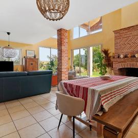 Maison avec vue et piscine