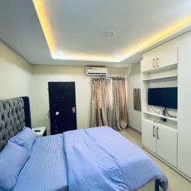 2 Bedroom - Sailor Homes, hotel u gradu 'Abuja'