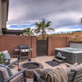 Private Hot Tub, Fire Pit, BBQ, Heated Pool - Near Zion, hotel em Washington