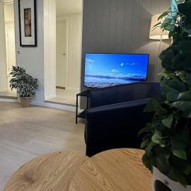 Sentral leilighet med 3 soverom og kjøkken - Mare, hotel a Tromsø