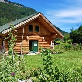 Wunderschönes Naturstammhaus in Göstling, hotel a Göstling an der Ybbs