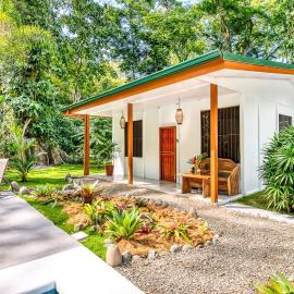 Viesnīca Kush Villa Caribbean Hideaway & Pool pilsētā Kokla