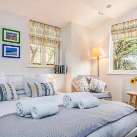 Delightful Studio in West Ashling - Pass the Keys
