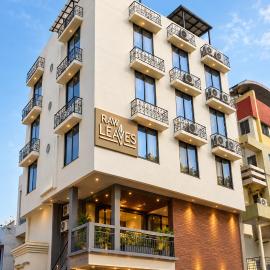 Hotel Raw Leaves Premium Family & Business Hotel Near Rajkot Railway Station