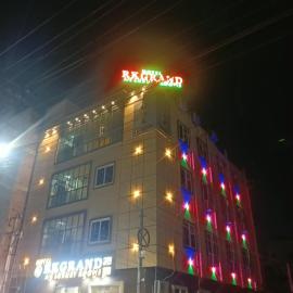 HoTEL RK GRAND Near Guntur Railway Station, ξενοδοχείο σε Guntur