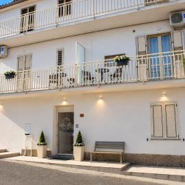 Tra il Mare e La Sila B&B