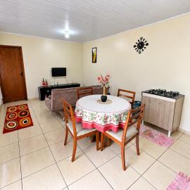 Casa completa, Até 7 hóspedes, com Garagem, Prox EcoPark, hotel a Cascavel