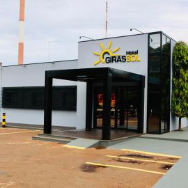 Hotel Girassol, hotel a Cravinhos