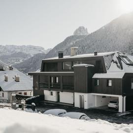 Dolomites Chalet Niuasi, Hotel in St. Ulrich in Gröden