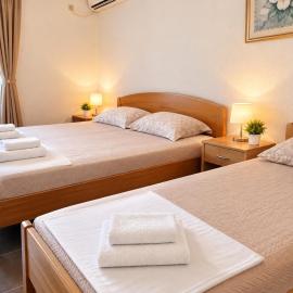 Apartments Airport Golubovci, hotel di Podgorica