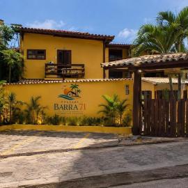 Pousada Barra 71, hotell i Camaçari