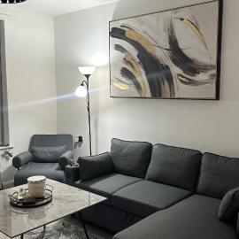 Spacious Sheffield Home Near M1 Sleeps 5