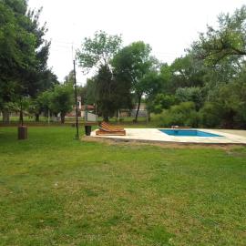Hermosa Casa Quinta 5000m2 de parque !!, hotel v destinaci Moreno