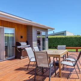 27 Tuscan, Martinborough
