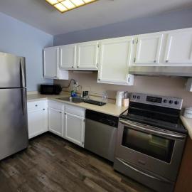 1Br With Balcony, Pool & Ev Charging, Elkins Park
